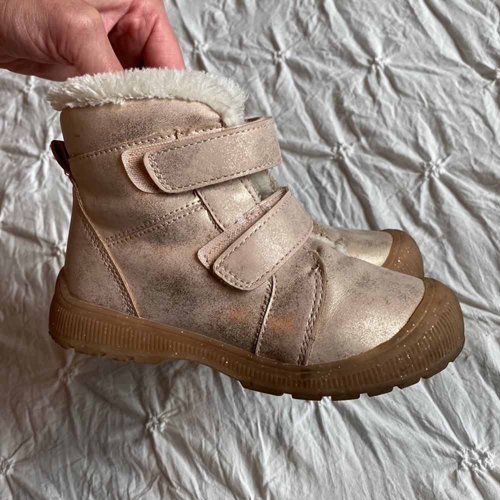 Size toddler 10 winter boot
